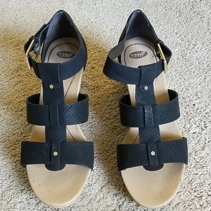 Black wedge sandals